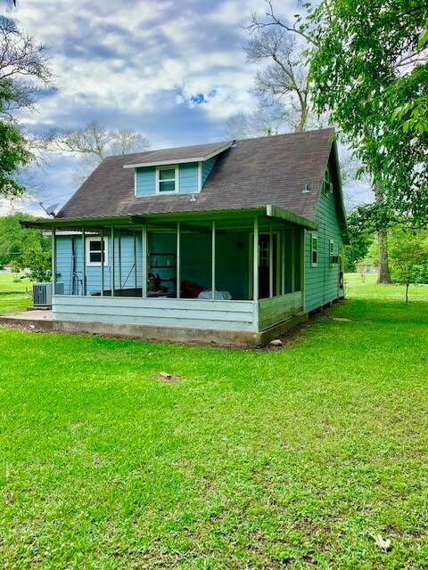 438 County Road 443, Dayton, TX 77535 - photo 5