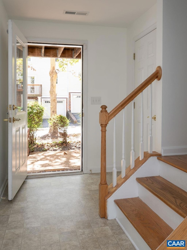 129 Old Fifth Cir, Charlottesville, VA 22903 - photo 4