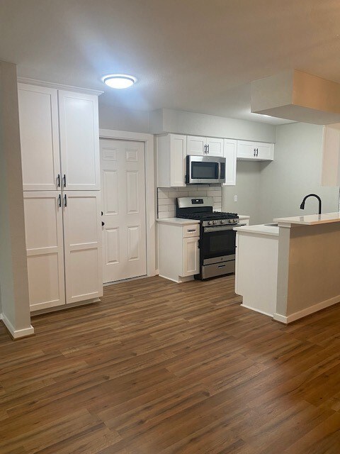 1339 W Donovan St, Houston, TX 77091 - photo 6
