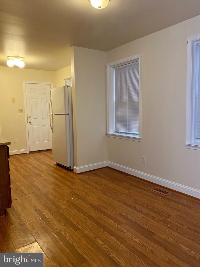 335 Scott St, Baltimore, MD 21230 - photo 3