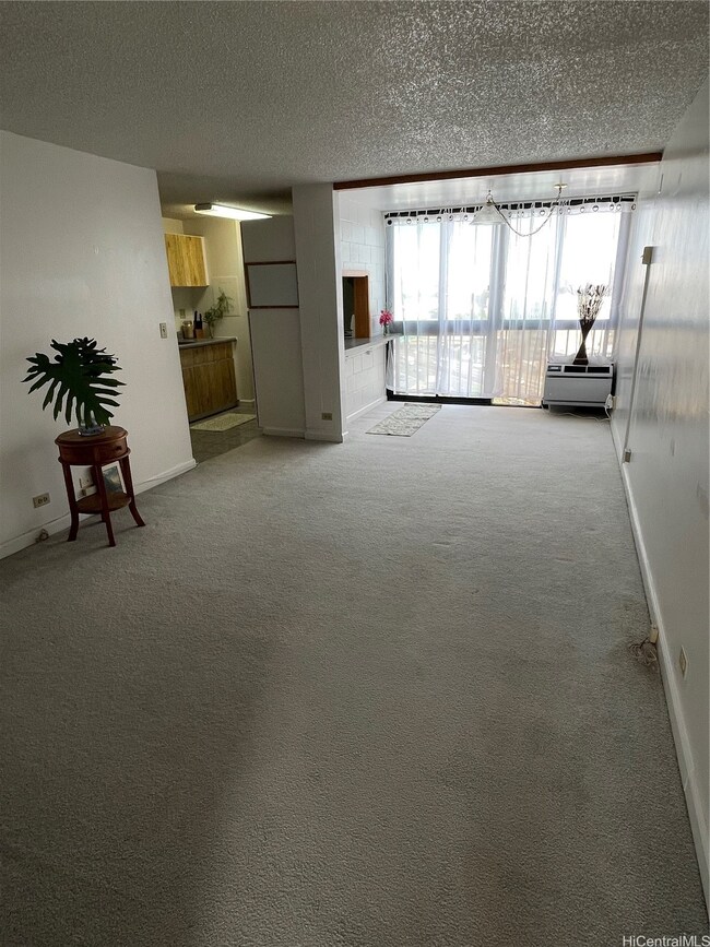 Closer look at enclosed lanai