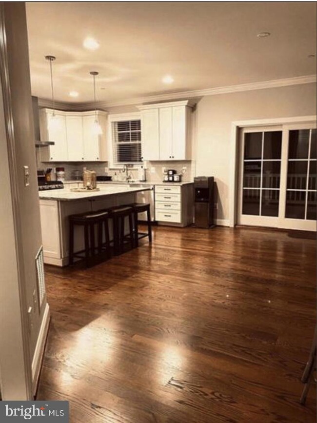 1318 Ivy Hill Rd, Cockeysville, MD 21030 - photo 2