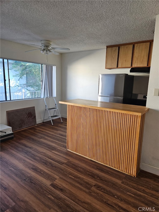 7011 Vassar Ave unit 9, Canoga Park, CA 91303 - photo 3