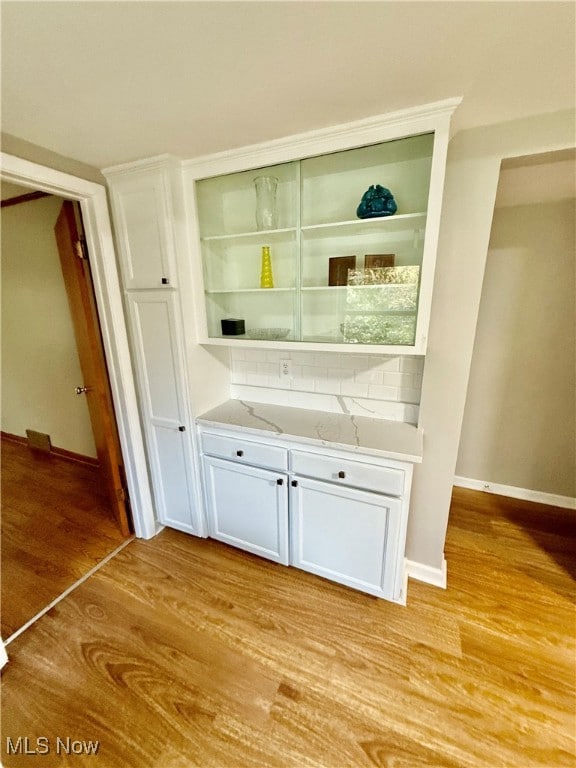 2379 Charney Rd, University Heights, OH 44118 - photo 5