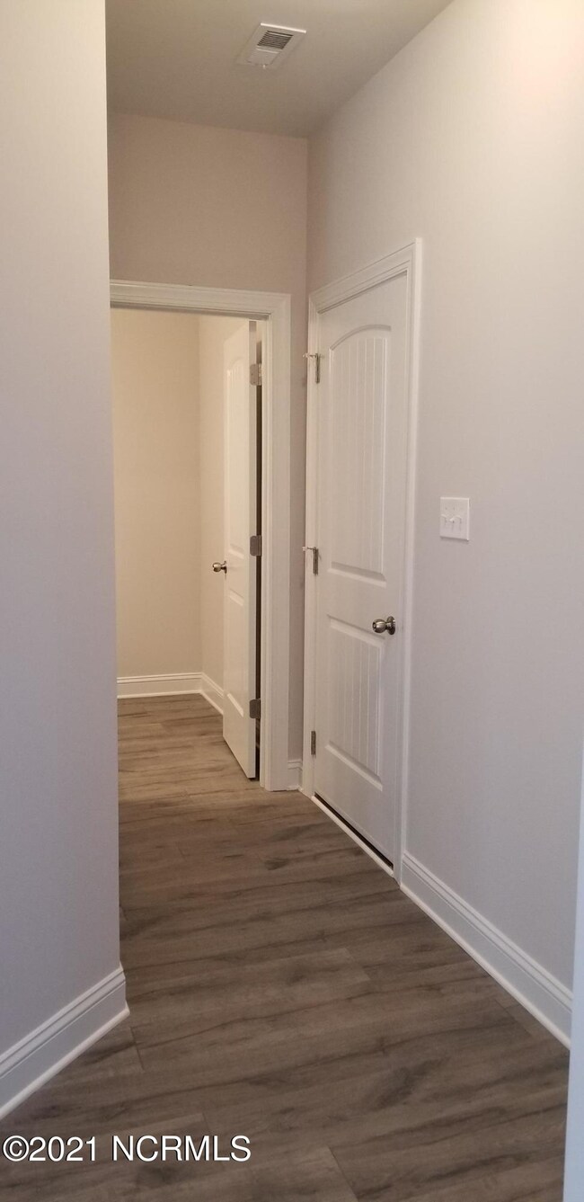 1011 Flounder Run, New Bern, NC 28562 - photo 6