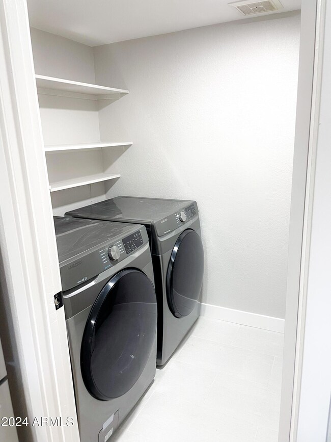 1460 E Todd Dr, Tempe, AZ 85283 - photo 6