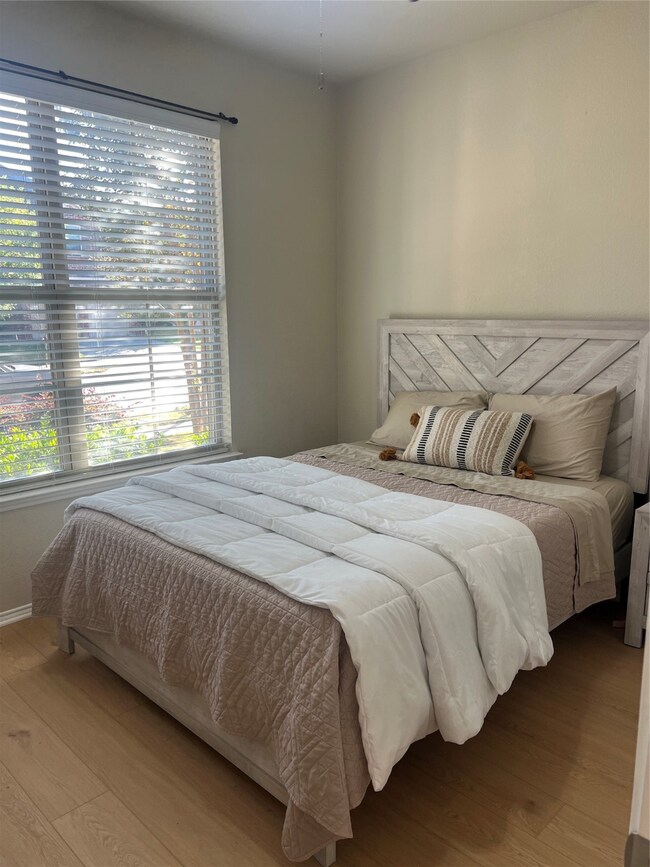 1013 Bruni Ct, Savannah, TX 76227 - photo 6