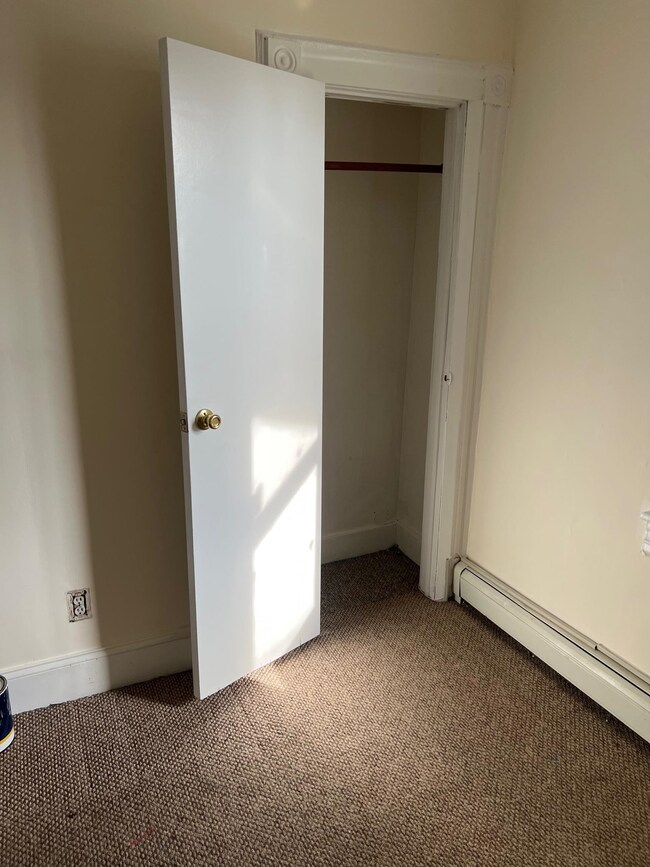 588 Broadway unit 1, Bayonne, NJ 07002 - photo 7