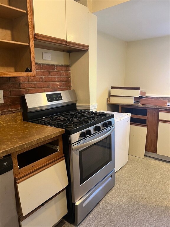 18 Squanto Rd, North Weymouth, MA 02191 - photo 4