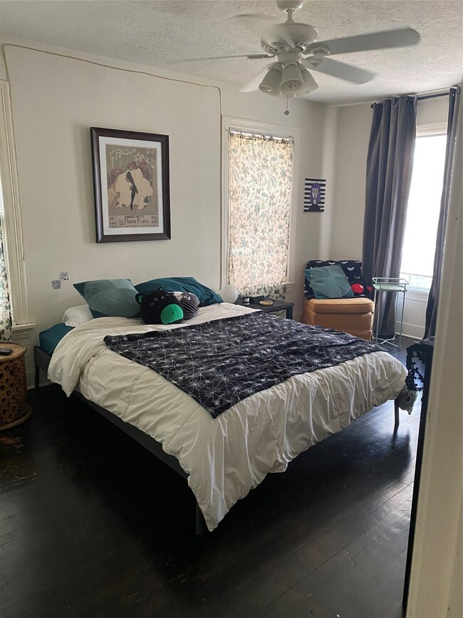 1752 Colquitt St, Houston, TX 77098 - photo 6