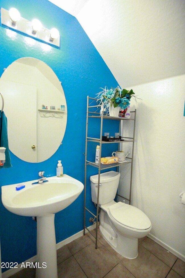 downstairs half bathroom