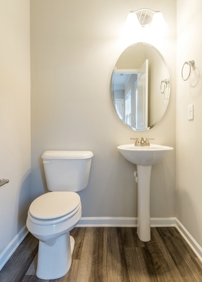 102 Dawson St, Shelbyville, TN 37160 - photo 5