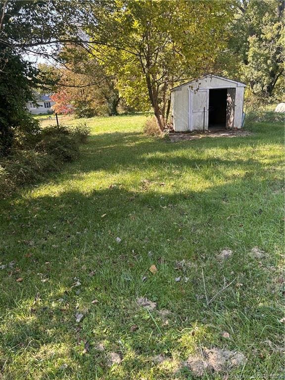 220 Mann Ave, Austin, IN 47102 - photo 2