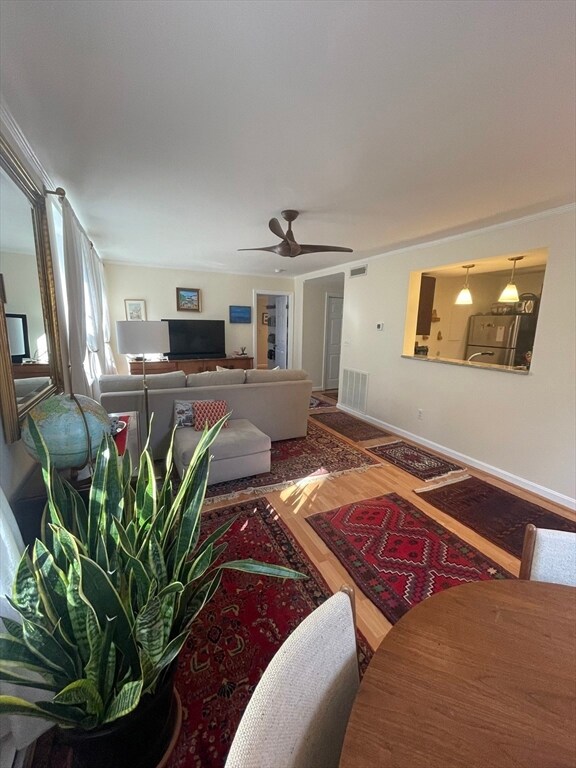 75 Glen Rd unit B-5, Brookline, MA 02445 - photo 5