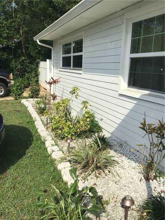 7 Lake Court Loop, Ocala, FL 34472 - photo 2