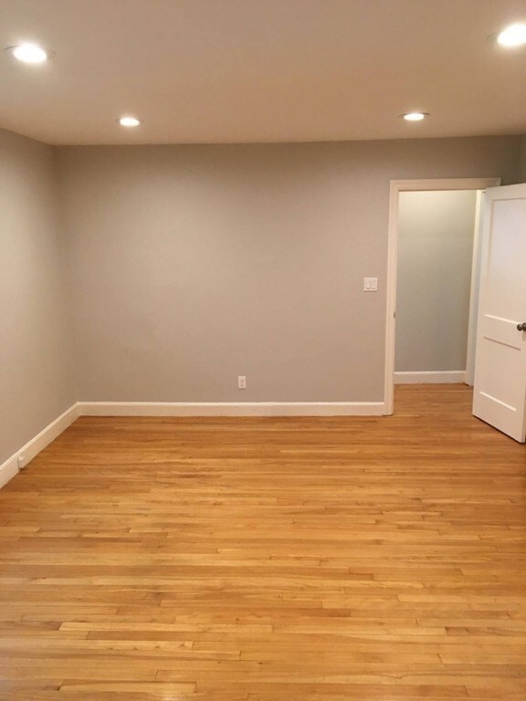 96 Boylston St unit 2, Newton, MA 02467 - photo 2