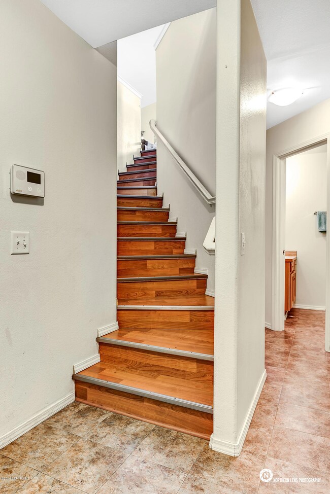 9_EntryStairway