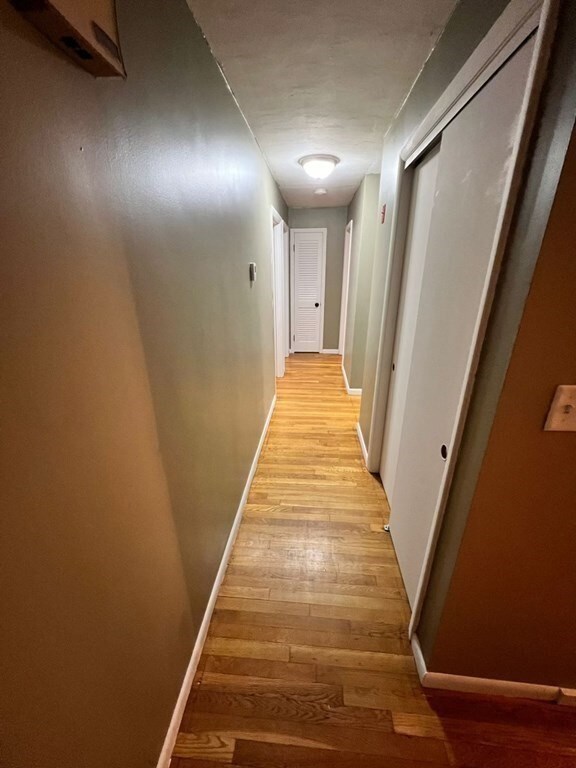 65 Harold St, Worcester, MA 01604 - photo 2