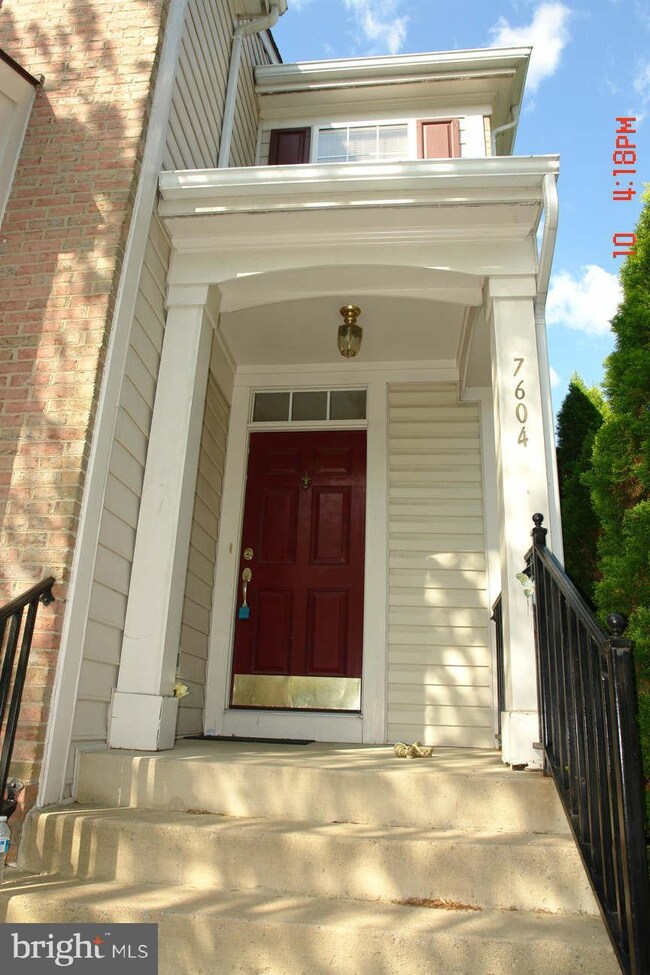 7604 Buckland Place, Lorton, VA 22079 - photo 3