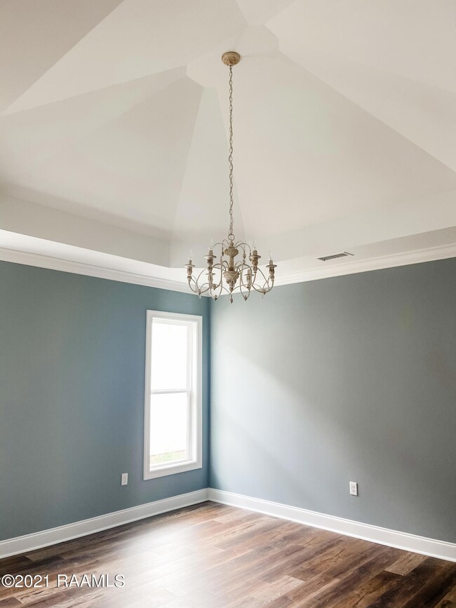 128 San Sebastian Dr, Youngsville, LA 70592 - photo 4