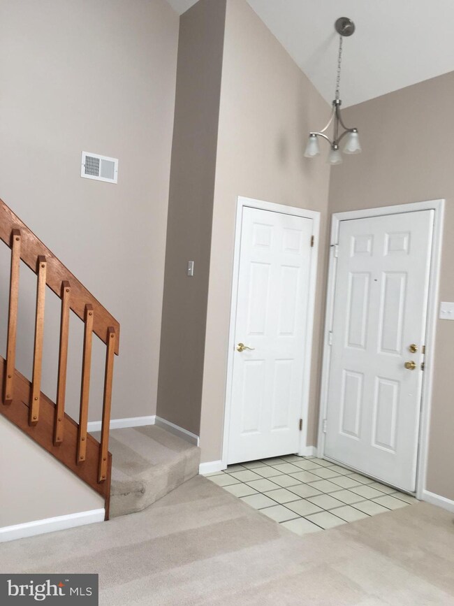 37 May Apple Dr unit 12, Downingtown, PA 19335 - photo 3