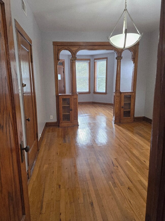 919 N Leavitt St unit 2F, Chicago, IL 60622 - photo 4
