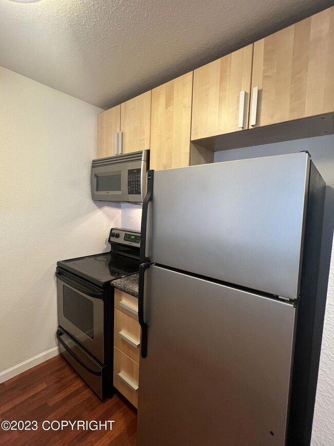Stainless appliances