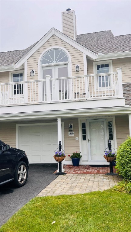 307 Corey Ln, Middletown, RI 02842 - photo 2