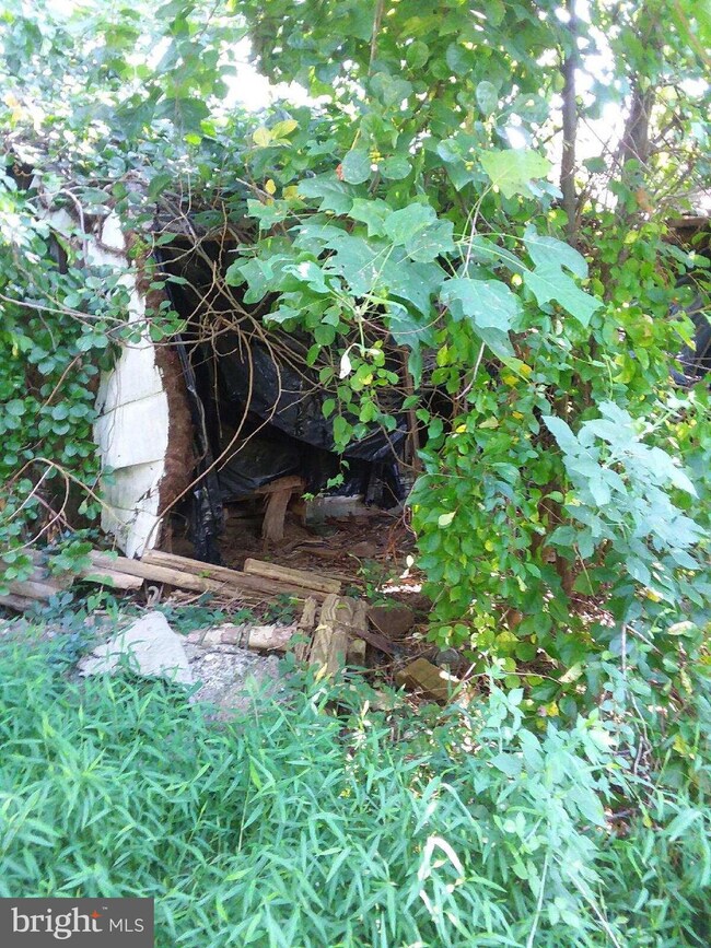 23001 Ridge Rd, Germantown, MD 20876 - photo 7