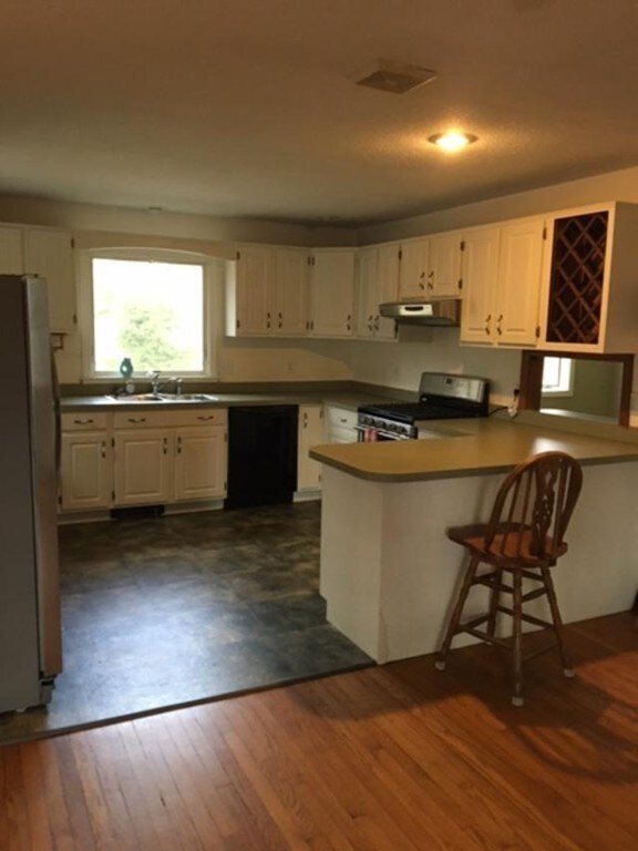 32 Frederick b Douglas Rd, North Falmouth, MA 02556 - photo 5