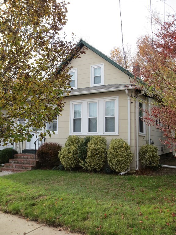 19 Charnwood Rd, Medford, MA 02155 - photo 2