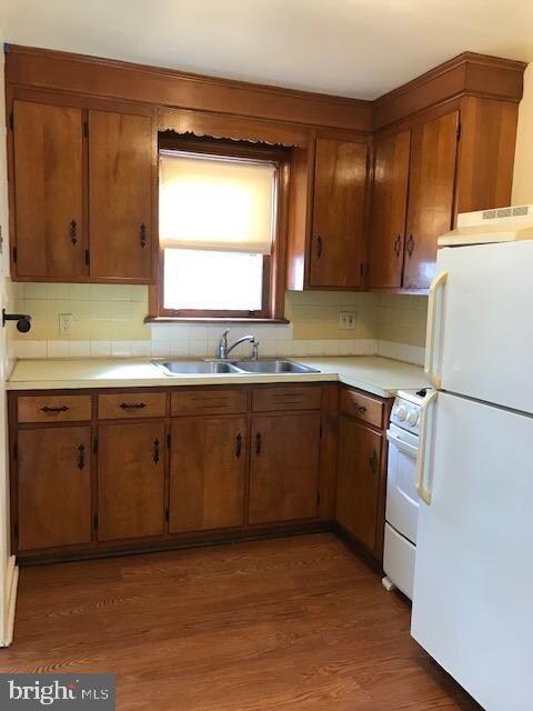 48 S 6th St unit 5, Quakertown, PA 18951 - photo 2