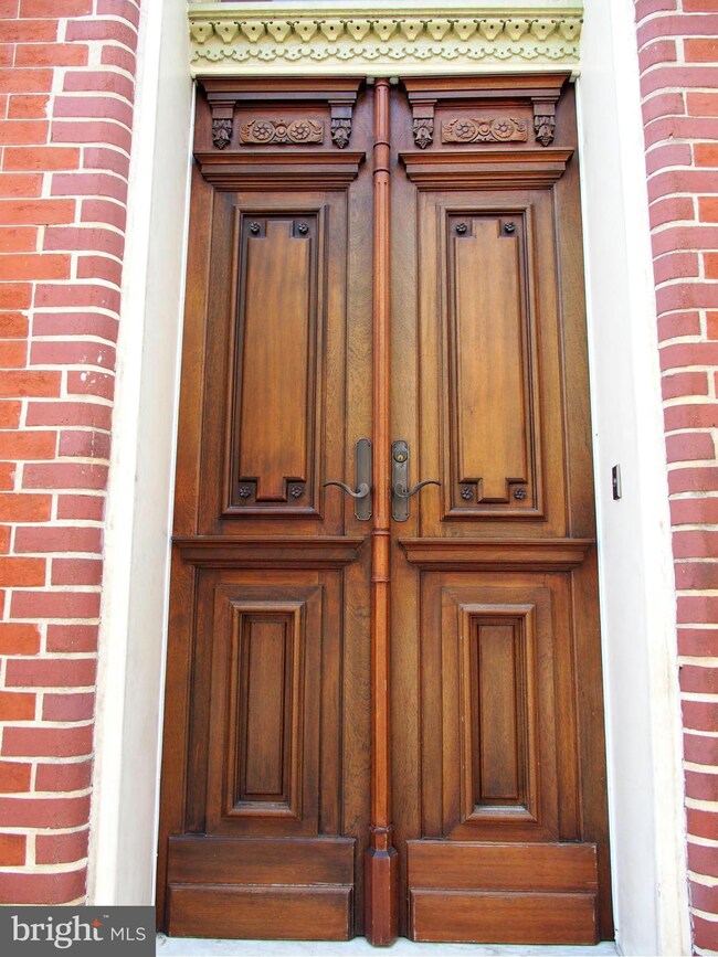 2017 E Pratt St, Baltimore, MD 21231 - photo 2