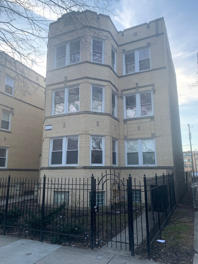 6314 N Fairfield Ave unit 1A, Chicago, IL 60659 - photo 5