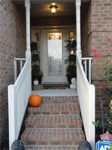 202 Jordan Ave, Shelbyville, TN 37160 - photo 5