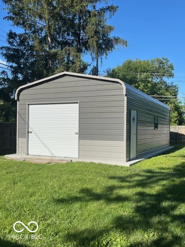 3221 Mccullough Ln, Columbus, IN 47203 - photo 5