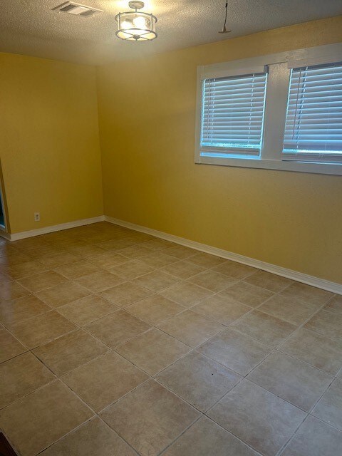 3902 Alsace St, Houston, TX 77021 - photo 5