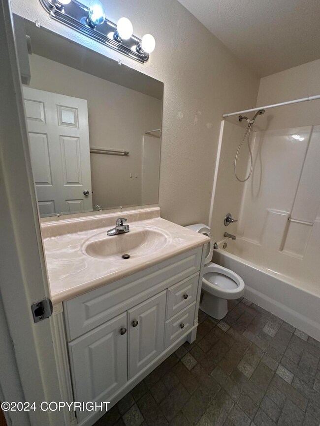 4200 W Memory Dr unit A, Wasilla, AK 99623 - photo 6