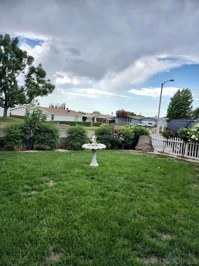 10961 Desert Lawn Dr unit 26, Calimesa, CA 92320 - photo 3