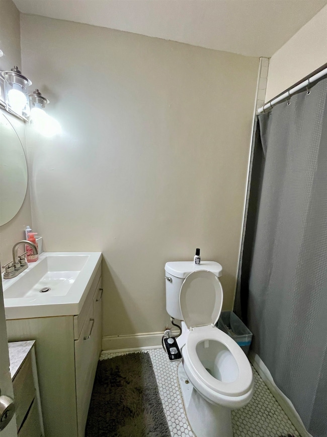 231 Griffith St unit 1C, Jersey City, NJ 07307 - photo 4