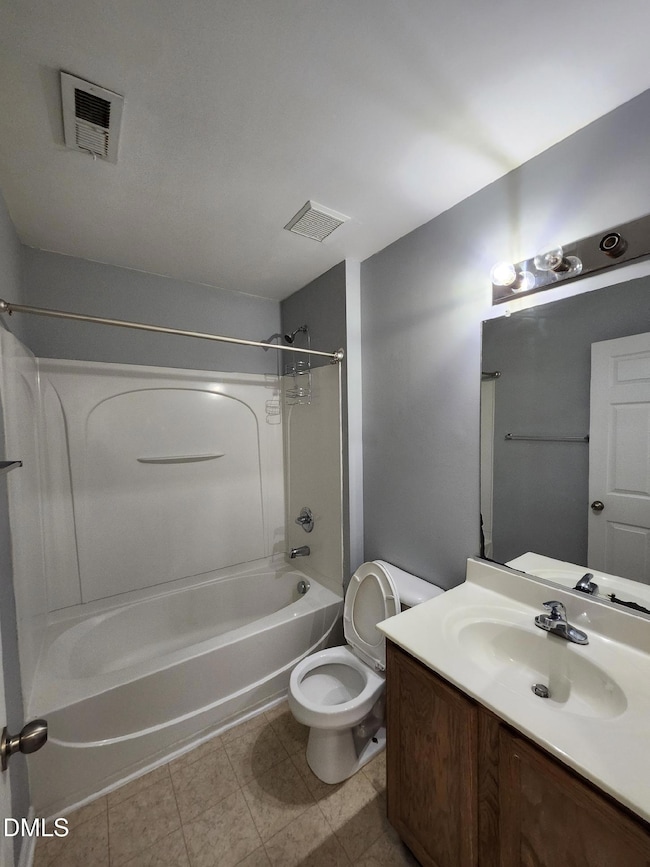 8620 Neuse Club Ln unit 111, Raleigh, NC 27616 - photo 7