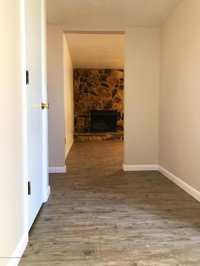 Entry to Family Room