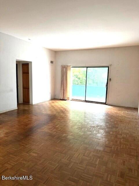 2 Rolling Hills unit bldg2-4, Lenox, MA 01240 - photo 4