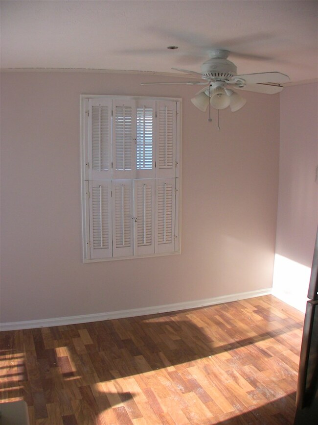 29 Beech Hill Ave, Manchester, NH 03103 - photo 4