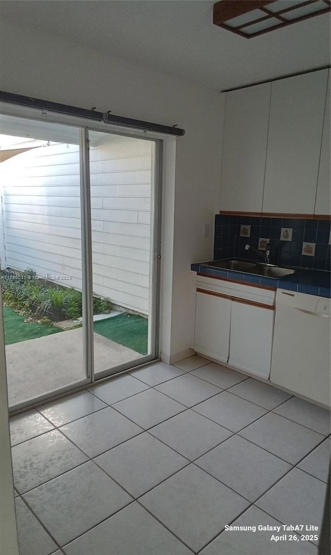 Kitchen exit to Patio