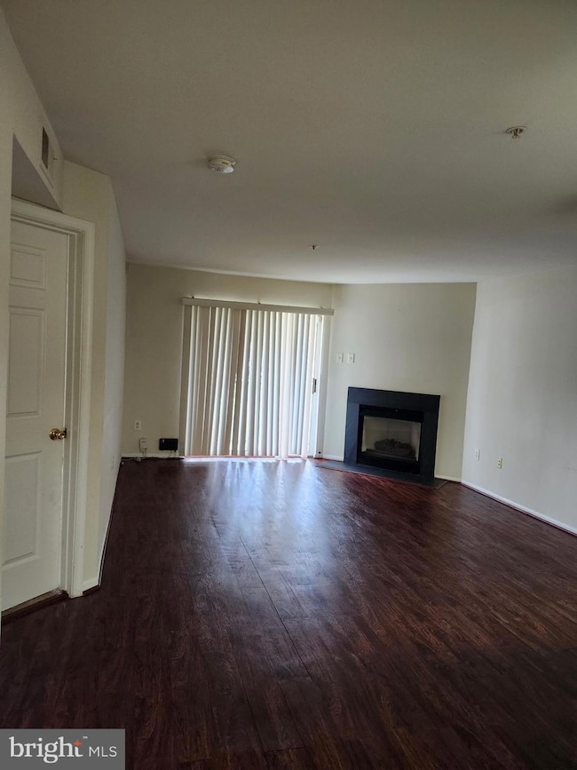 14100 Farnsworth Ln unit 2108, Upper Marlboro, MD 20772 - photo 2