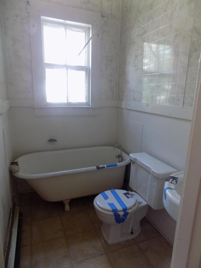 12 School St, Waterville, ME 04901 - photo 7