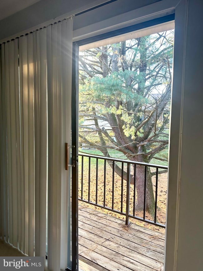 413 Silver Ct, Hamilton Square, NJ 08690 - photo 5