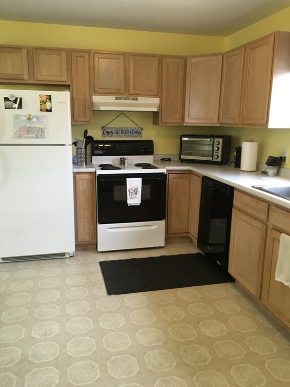 2 Warsaw Ave unit 3, Dudley, MA 01571 - photo 3