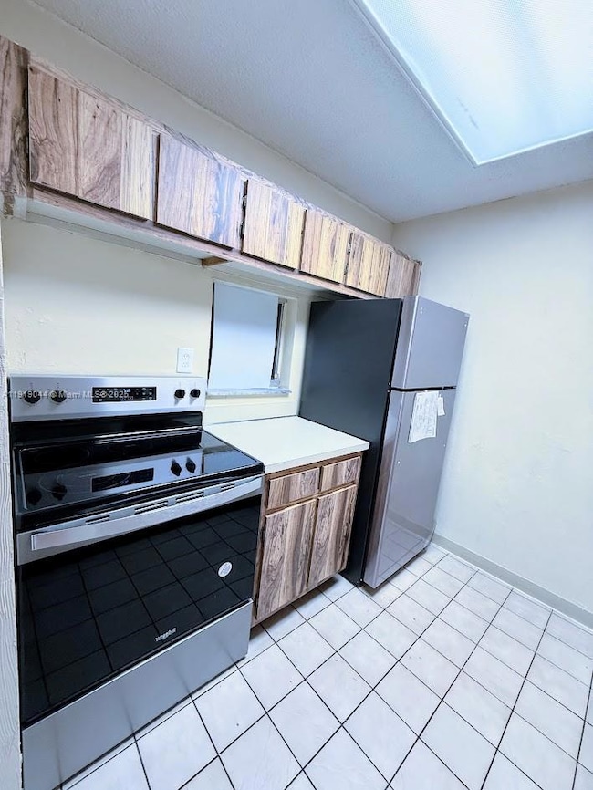 7900 NW 50th St unit 304, Lauderhill, FL 33351 - photo 4